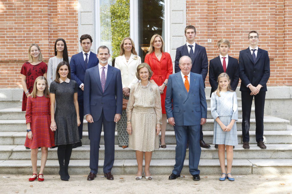 King Juan Carlos, Queen Sofia, King Felipe, Queen Letizia, Leonor, Sofia, Elena, Cristina