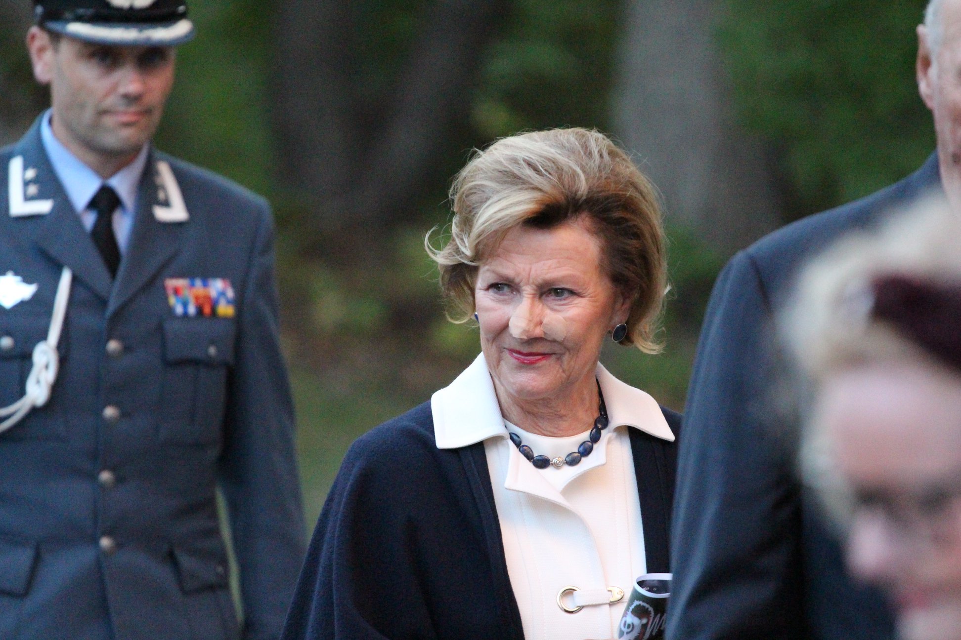Queen Sonja opens new school building in downtown Oslo - Vimarsana News