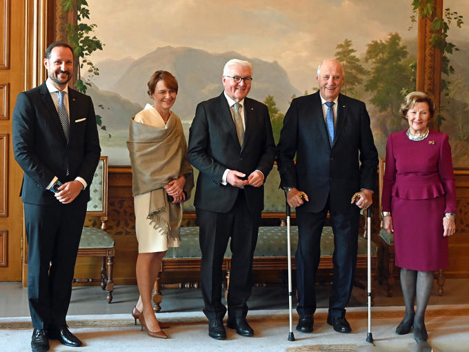 Harald, Sonja, Haakon with President of Germany