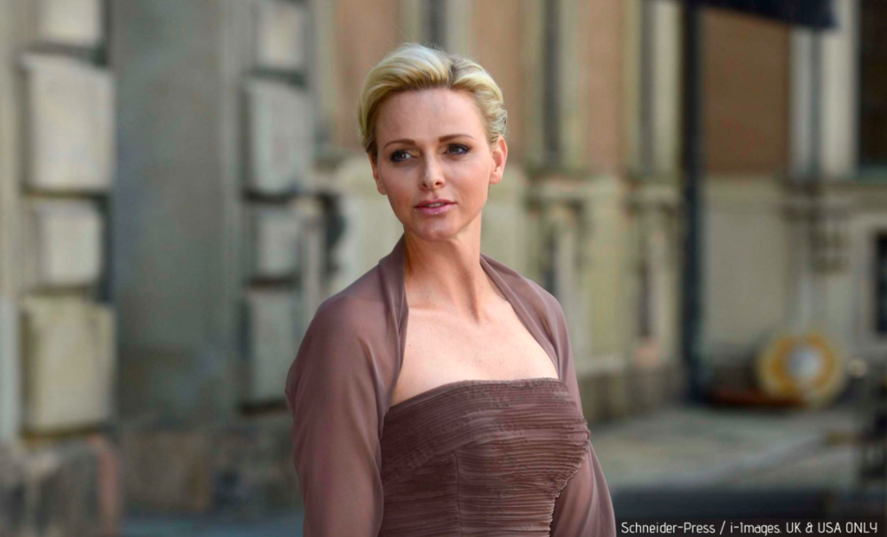 Princess Charlene Wears Louis Vuitton in The Princely Family's First  Official Portrait - The Royal Couturier