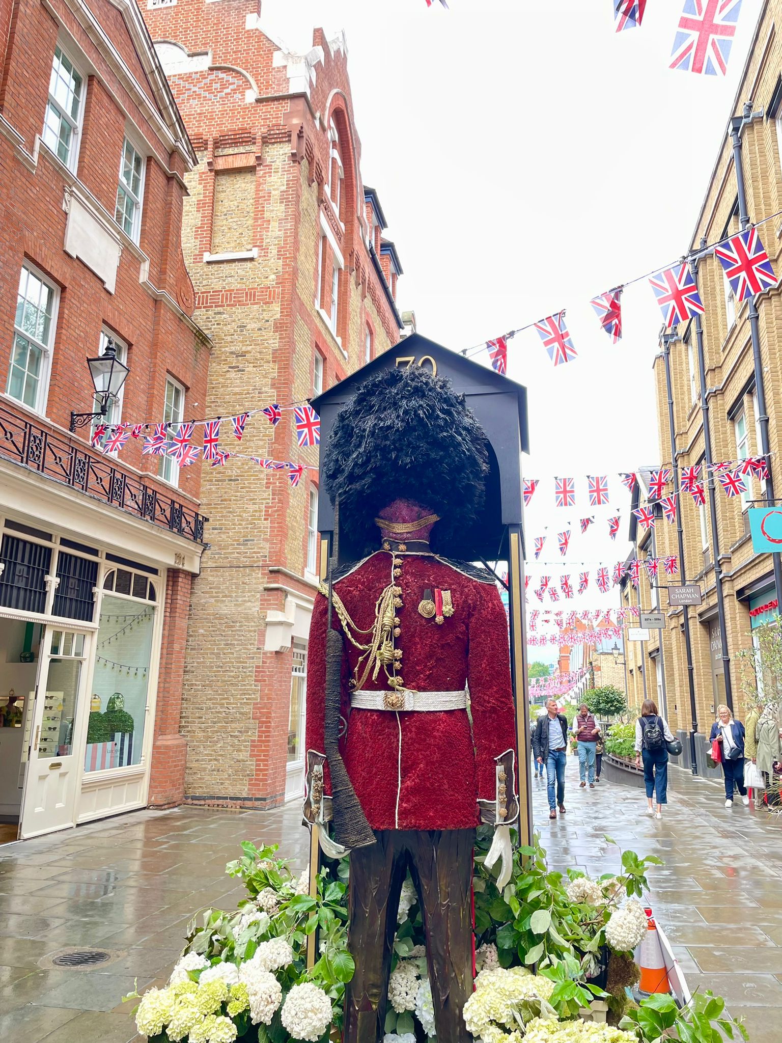 The Best Platinum Jubilee Food Gifts Royal Central