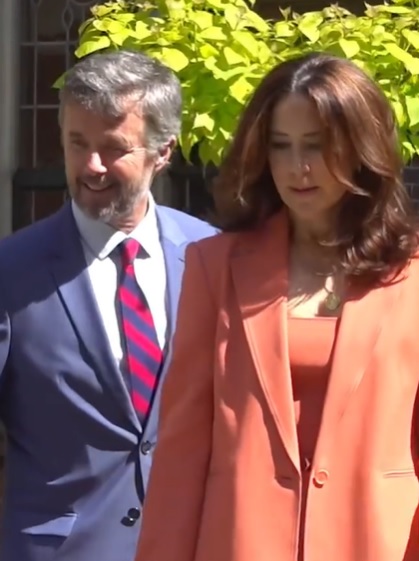 A Cinderella moment for Crown Princess Mary as she almost loses a shoe while curtseying