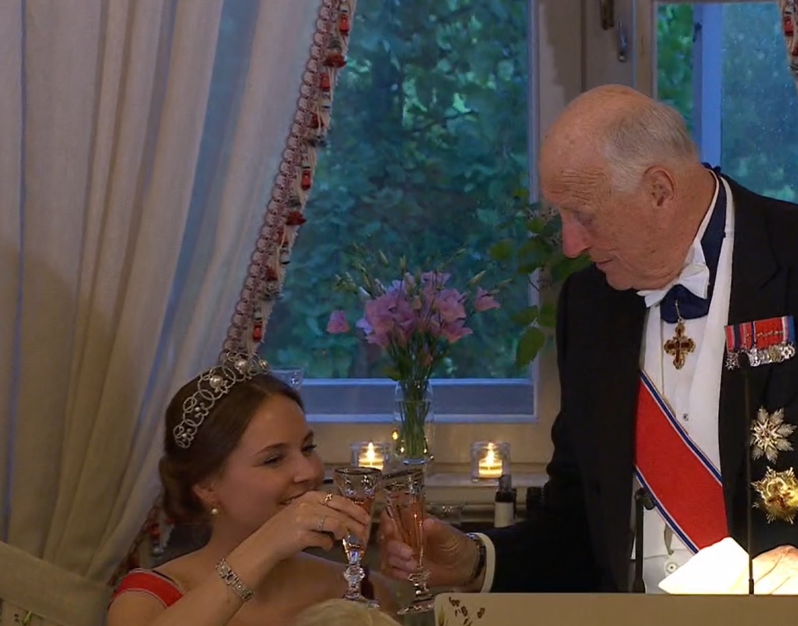 A future queen steps into the spotlight as a princess retreats from it: the  Norwegian Royal Year – Royal Central