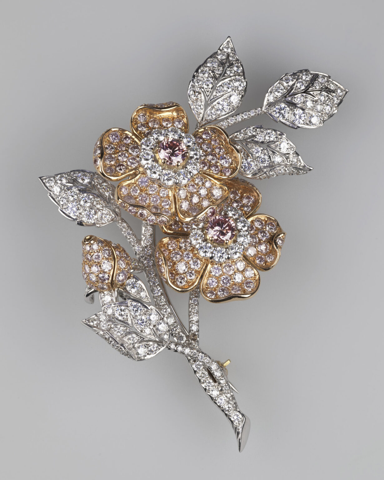The Queen's Reign in Jewels four brooches for the UK in Jubilee