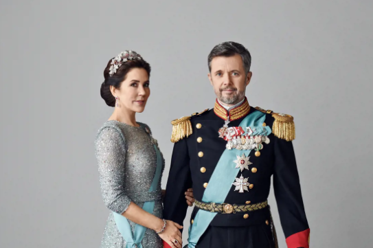 The touching Swedish ties behind Queen Mary’s state banquet jewels
