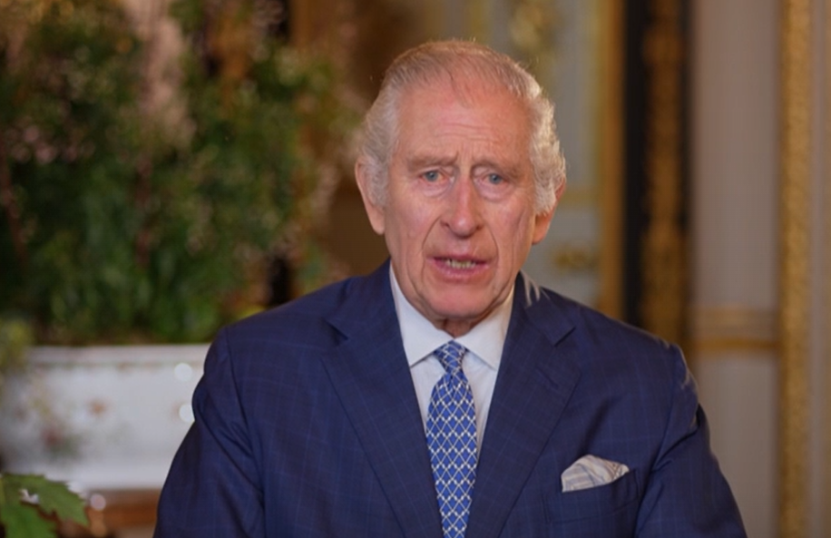 King Charles visits cancer centre during return to public engagements - Vimarsana News