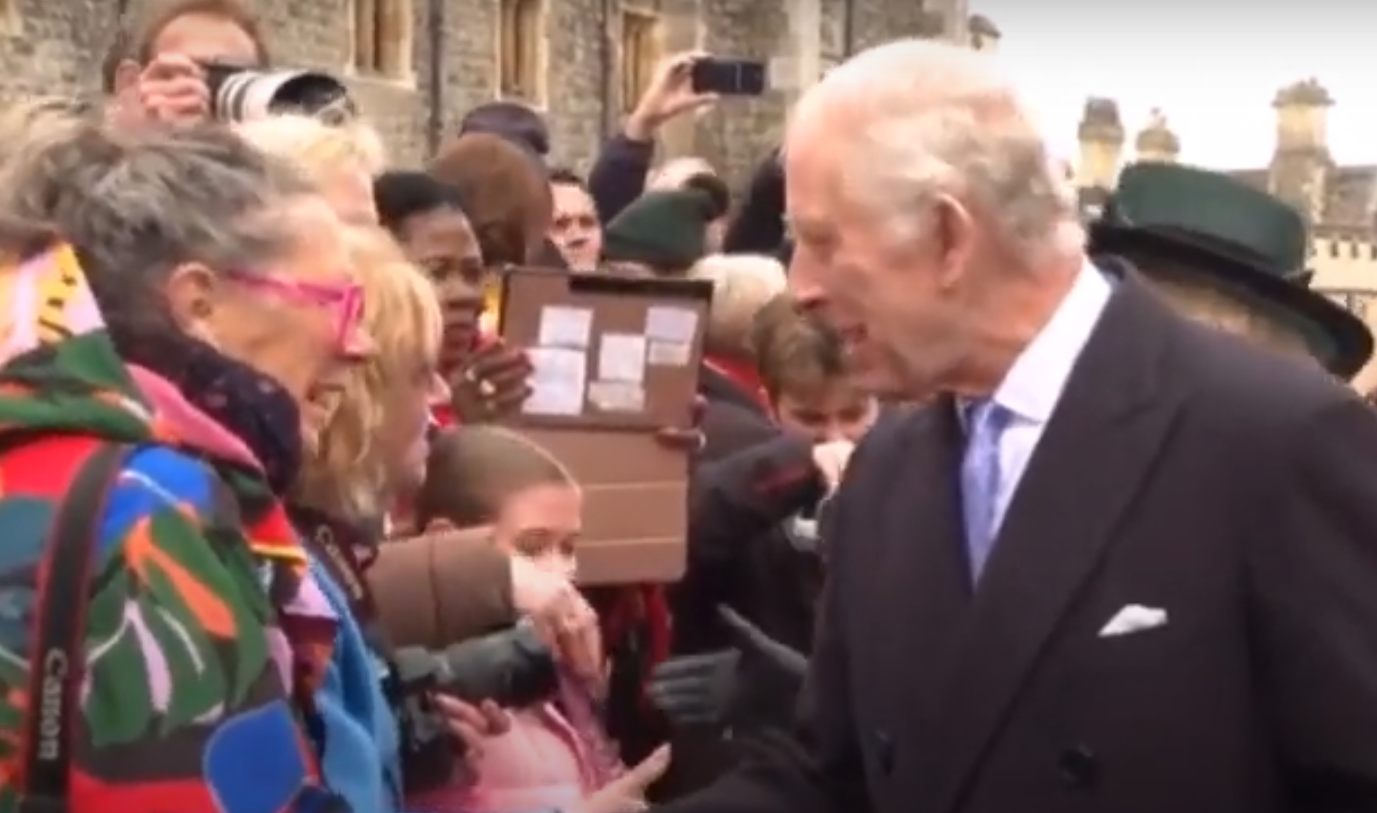 The King makes unexpected walkabout as he attends Easter Day service - Vimarsana News