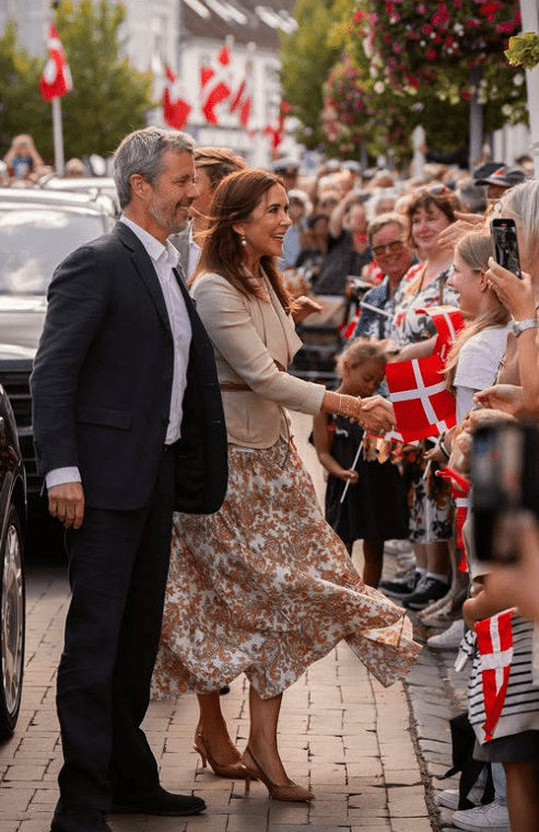 King Frederik and Queen Mary meet crowds in Grasten