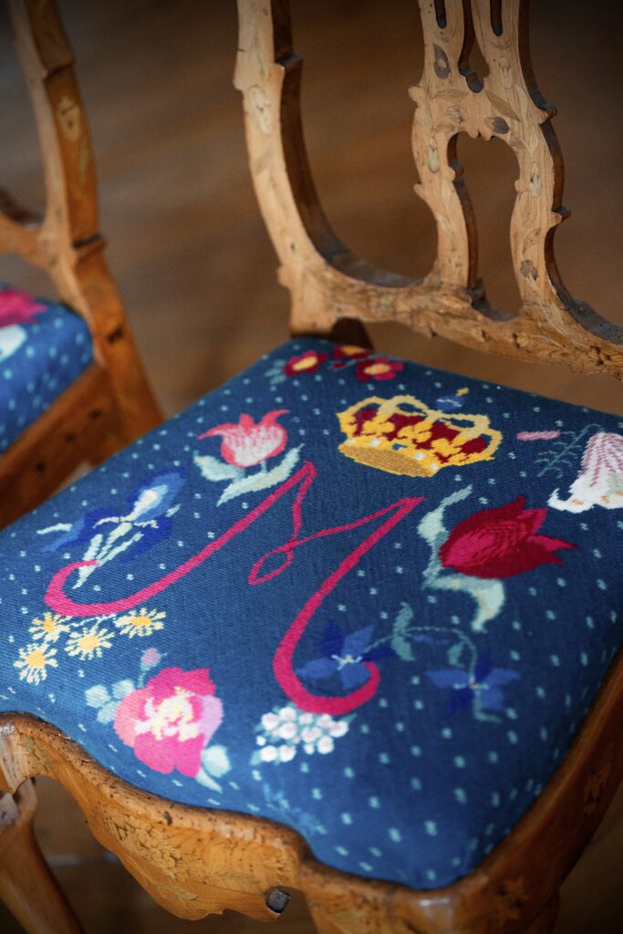 Queen Mary's Chair