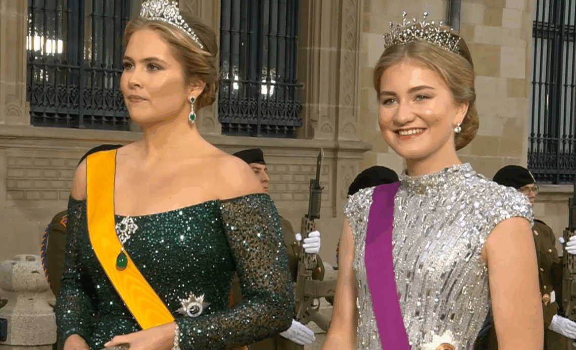 Princess Amalia of the Netherlands in a diamond tiara and Princess Elisabeth of Belgium in a diamond tiara