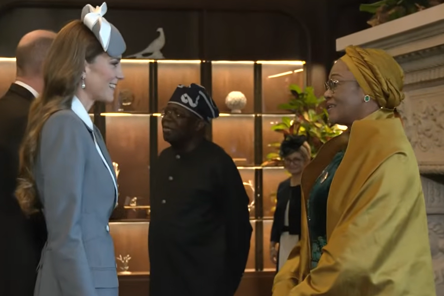 The Princess of Wales talks to the First Lady of Nigeria