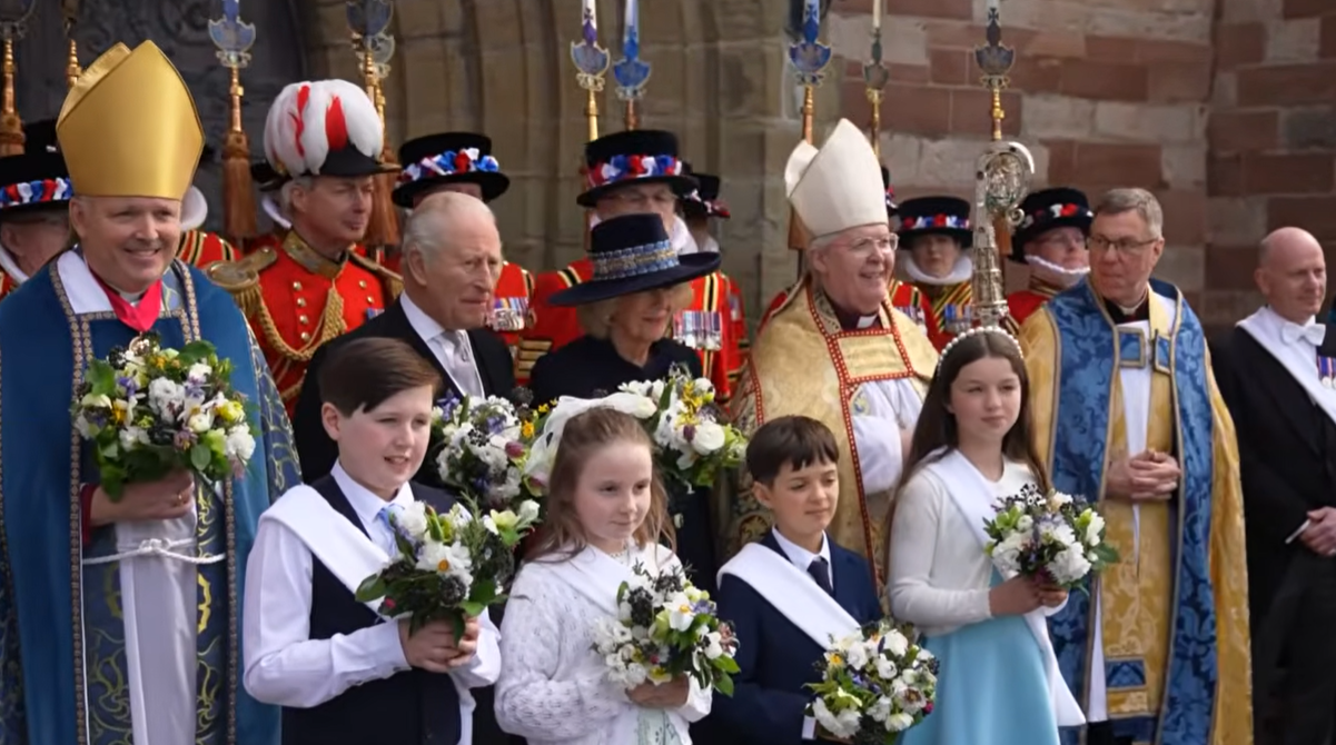 King Charles has a royal first as he hands out Maundy Money