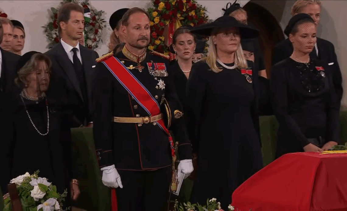 Queen Sonja, King Harald, Queen Mette Marit and Crown Princess Ingrid Alexandra at King Harald's funeral