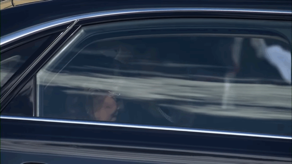 Queen Sonja and Queen Mette Marit follow King Harald's funeral bier by car